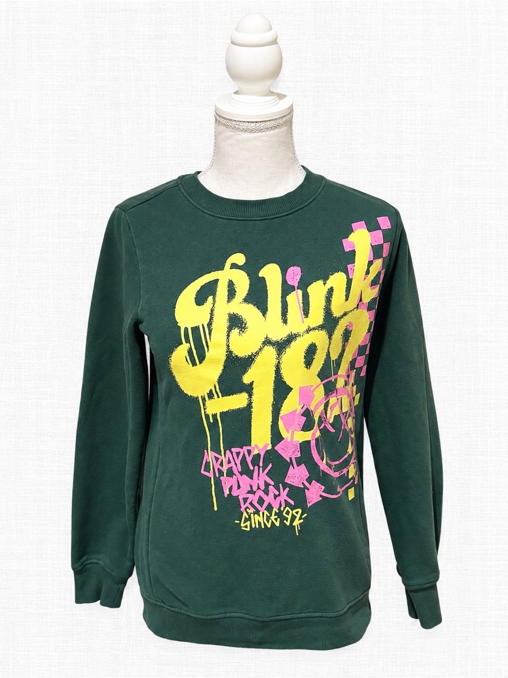 Blink-182 Crappy Punk Rock Since ’92 Graphic Sweatshirt Green XXS 2024